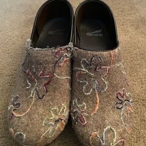 Dansko Scrub Shoes 39